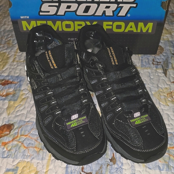 SKECHERS - MENS- AFTER BURN FIT - BRAND NEW - Picture 2 of 4